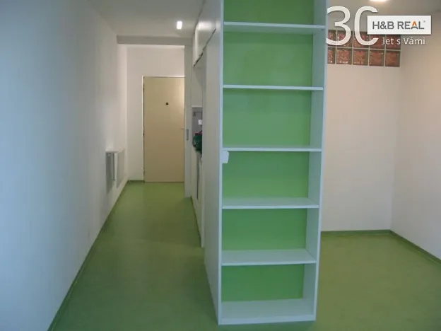 Prodej bytu 1+kk, Zlín, 33 m2
