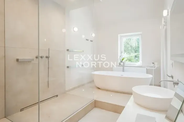 Prodej rodinného domu, Praha - Nebušice, V březinkách, 522 m2