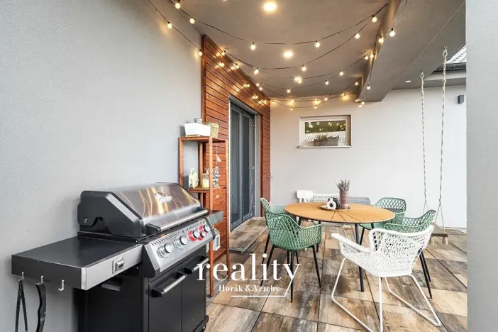 Prodej rodinného domu, Hrádek, 166 m2