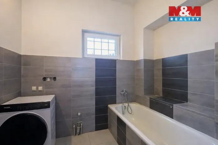 Prodej rodinného domu, Petrov, Hlavní, 570 m2