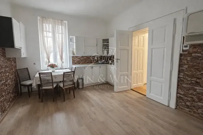 Prodej rodinného domu, Sadská, Tylova, 935 m2