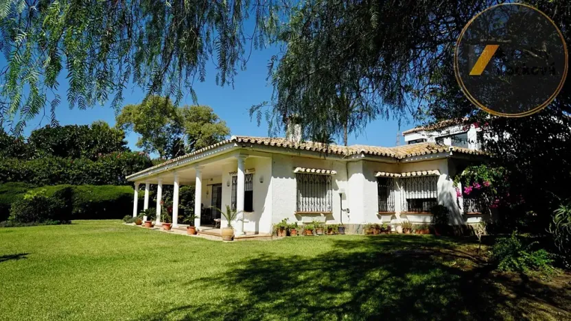 Prodej vily, Estepona, Španělsko, 220 m2