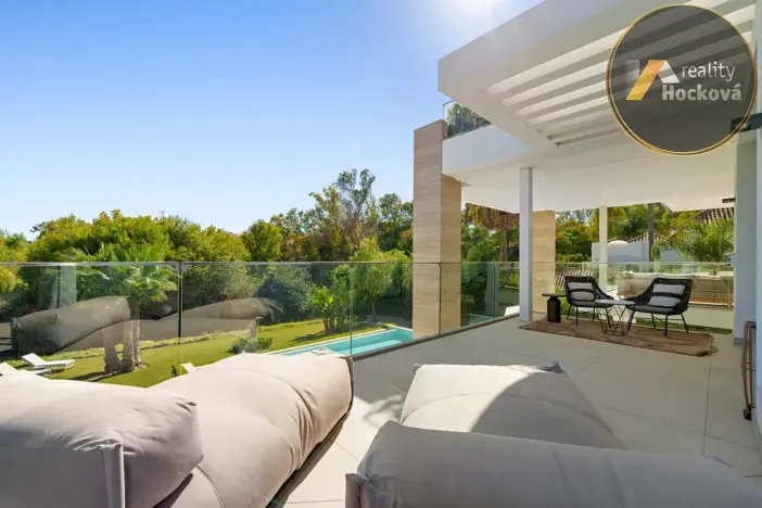 Prodej vily, Marbella, Španělsko, 611 m2