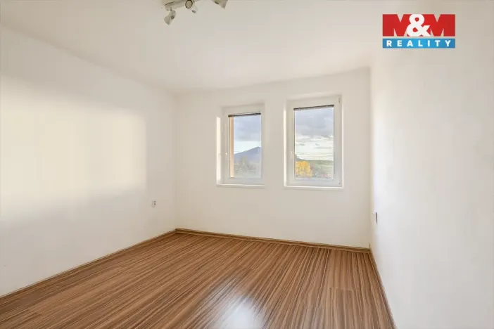 Pronájem bytu 1+1, Brniště - Luhov, 34 m2