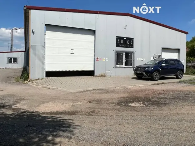 Prodej výrobních prostor, Bavory, 860 m2