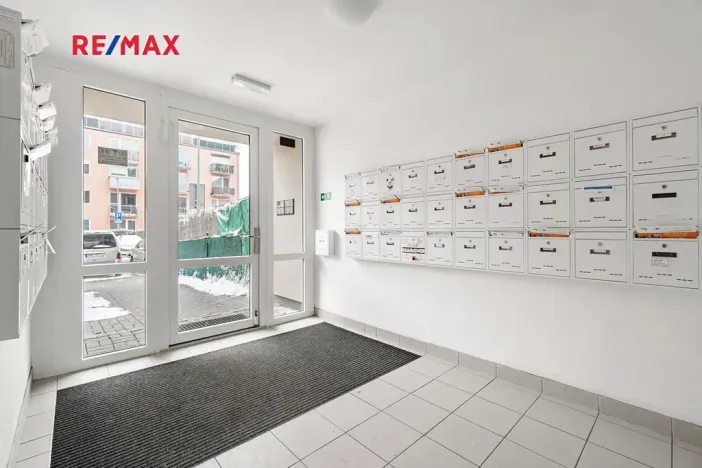 Prodej bytu 1+kk, Hostivice, Ječná, 32 m2