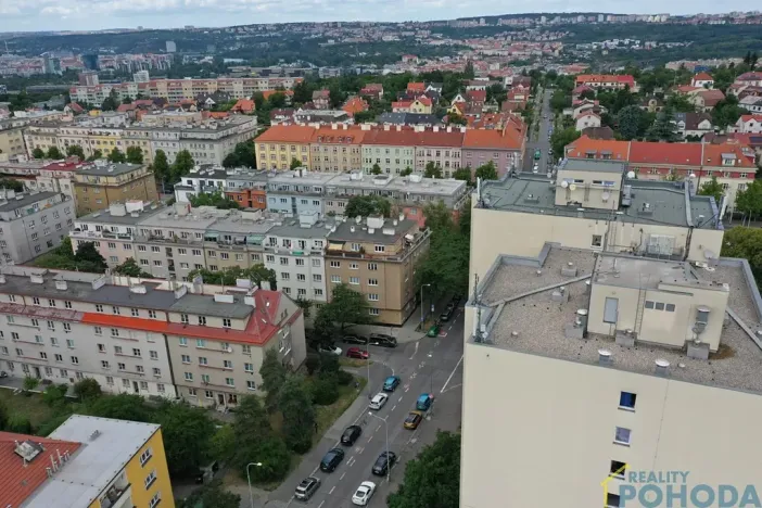 Pronájem bytu 2+1, Praha - Žižkov, Biskupcova, 69 m2