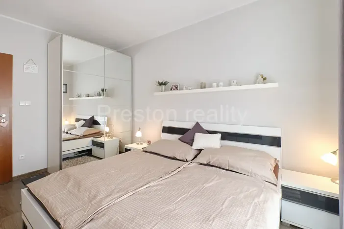 Pronájem bytu 2+kk, Praha - Košíře, Plzeňská, 45 m2