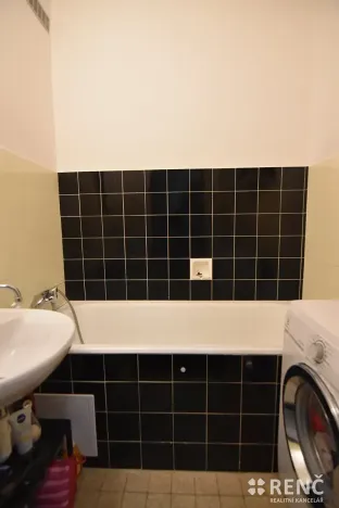 Pronájem bytu 1+1, Brno, Neumannova, 40 m2