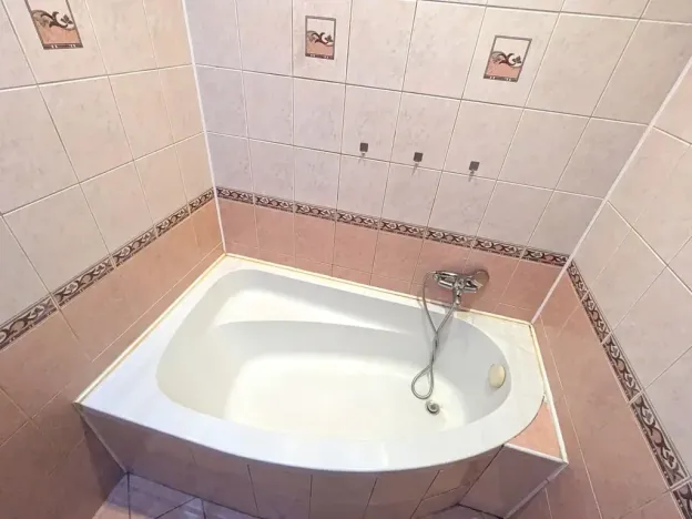 Pronájem bytu 3+1, Ústí nad Labem, Ježkova, 84 m2