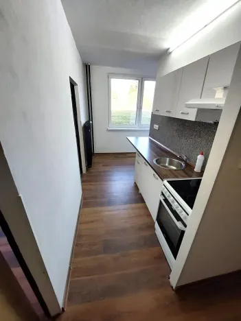 Pronájem bytu 2+1, Klášterec nad Ohří, Na Vyhlídce, 52 m2