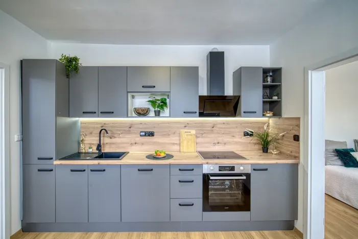 Pronájem bytu 3+1, Děčín - Děčín III-Staré Město, Příčná, 69 m2