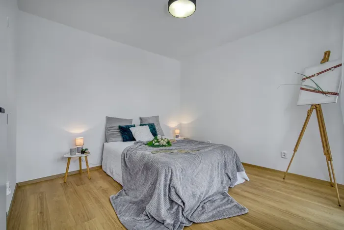 Pronájem bytu 3+1, Děčín - Děčín III-Staré Město, Příčná, 69 m2