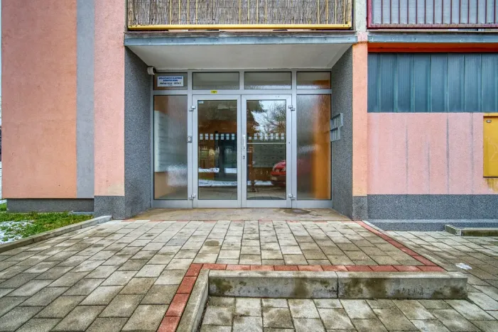 Pronájem bytu 3+1, Děčín - Děčín III-Staré Město, Příčná, 69 m2