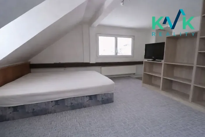 Prodej bytu 3+1, Karlovy Vary, Divadelní, 110 m2