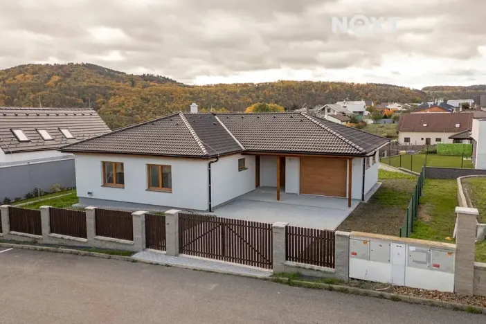 Prodej rodinného domu, Králův Dvůr, Na Vyhlídce, 107 m2