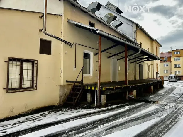 Pronájem skladu, České Budějovice, Mánesova, 125 m2