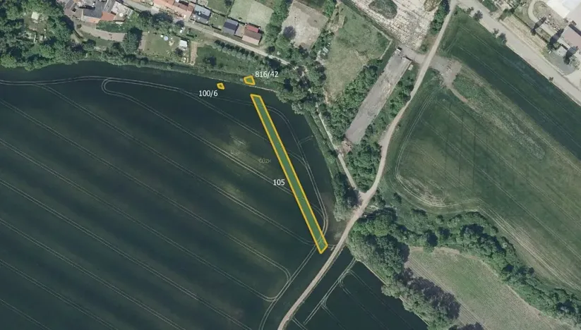 Prodej pole, Děčany, 78982 m2