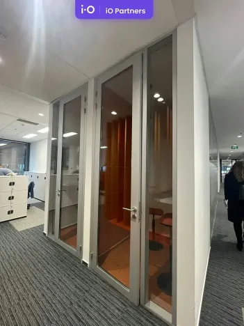 Pronájem kanceláře, Praha - Michle, Vyskočilova, 1135 m2