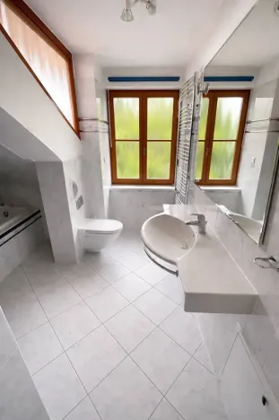 Pronájem bytu 2+kk, Praha - Kobylisy, Mirovická, 58 m2