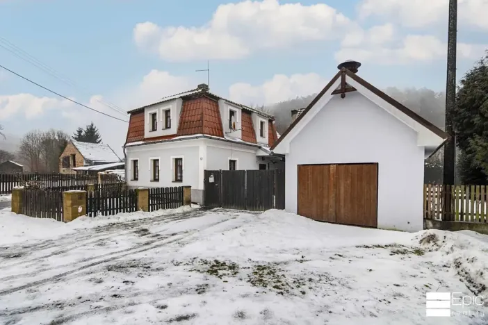 Prodej rodinného domu, Tupadly, 230 m2