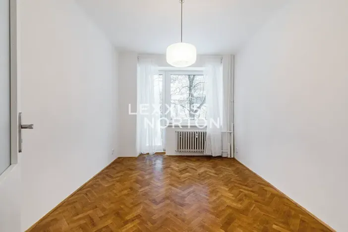 Pronájem bytu 2+1, Praha - Suchdol, Kamýcká, 56 m2