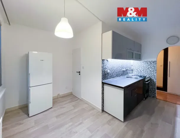 Pronájem bytu 2+1, Strakonice - Strakonice I, Tržní, 43 m2