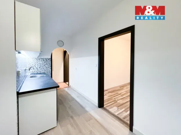 Pronájem bytu 2+1, Strakonice - Strakonice I, Tržní, 43 m2