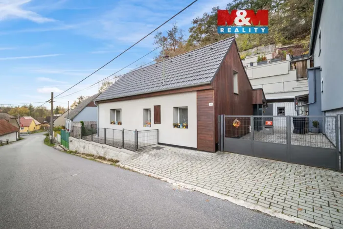 Prodej rodinného domu, Bavoryně, 80 m2