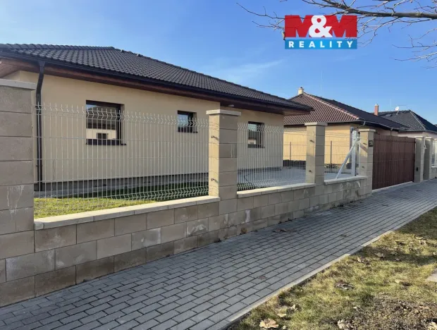 Prodej rodinného domu, Mnichovo Hradiště - Hněvousice, Podolská, 136 m2