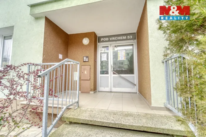 Prodej bytu 3+1, Plzeň - Lobzy, Pod Vrchem, 62 m2