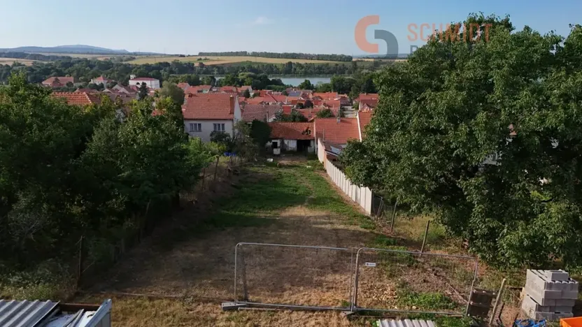 Prodej pozemku pro bydlení, Hlohovec, U sadů, 1953 m2