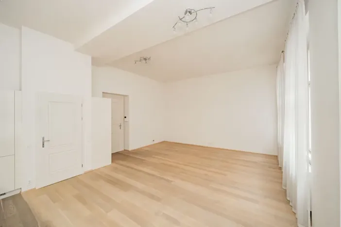 Pronájem bytu 2+kk, Praha - Nové Město, Petrská, 67 m2