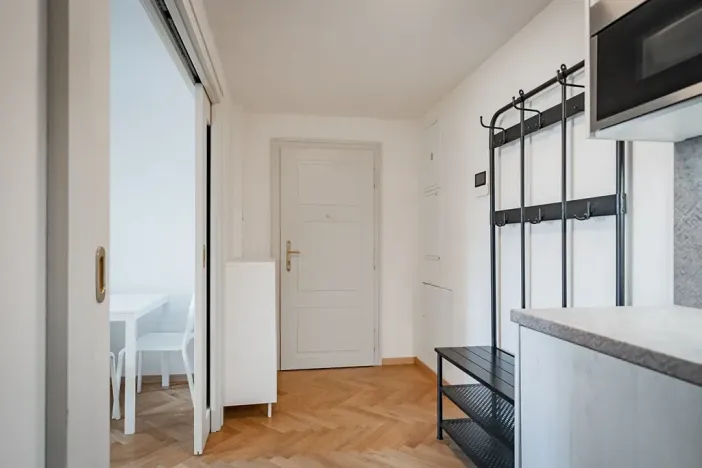 Pronájem bytu 2+kk, Praha - Staré Město, Kozí, 39 m2