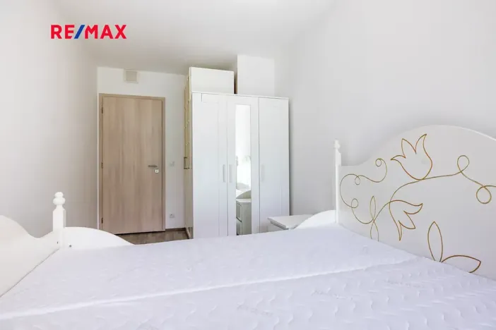 Pronájem bytu 2+kk, Praha - Stodůlky, Petržílkova, 53 m2