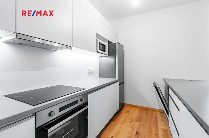 Pronájem bytu 5+kk, Praha - Bubeneč, Wolkerova, 115 m2