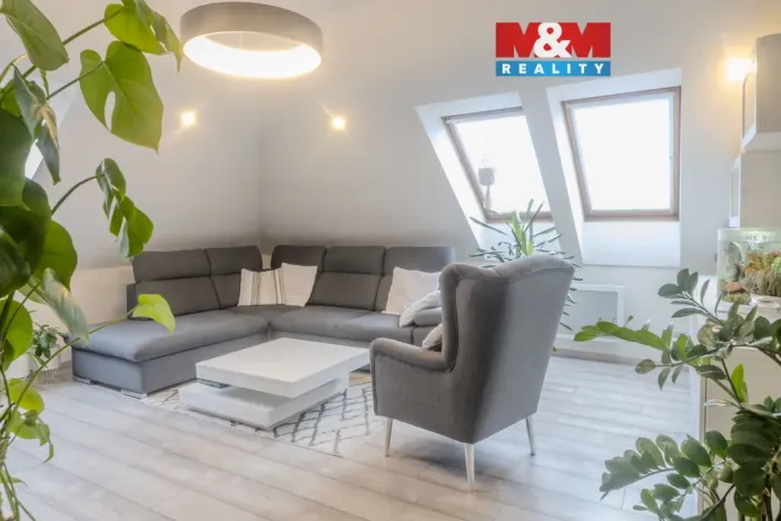 Prodej bytu 3+1, Zlín - Kudlov, Žlutá, 83 m2