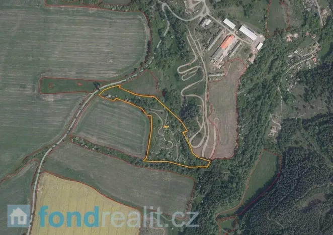 Prodej pole, Úterý, 34244 m2