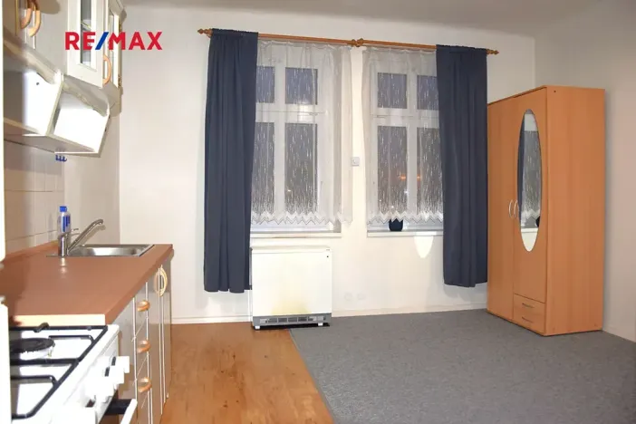 Pronájem bytu 1+kk, Plzeň, Masarykova, 24 m2