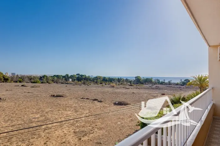 Prodej bytu 3+kk, Orihuela, Španělsko, Paseo Marítimo de Punta Prima, 70 m2