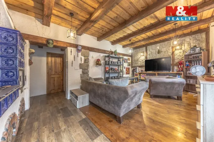 Pronájem rodinného domu, Tanvald - Šumburk nad Desnou, Krkonošská, 220 m2