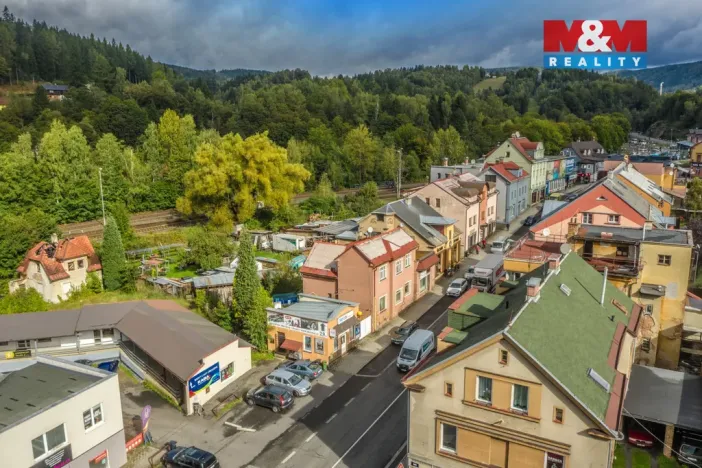 Pronájem rodinného domu, Tanvald - Šumburk nad Desnou, Krkonošská, 220 m2