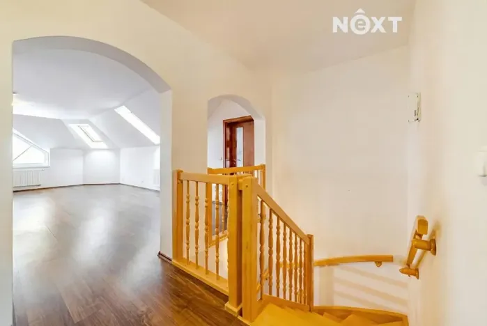 Prodej rodinného domu, Dobřejovice, V Porostlým, 254 m2