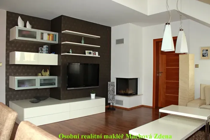 Pronájem bytu 3+kk, Praha - Strašnice, Gutova, 87 m2