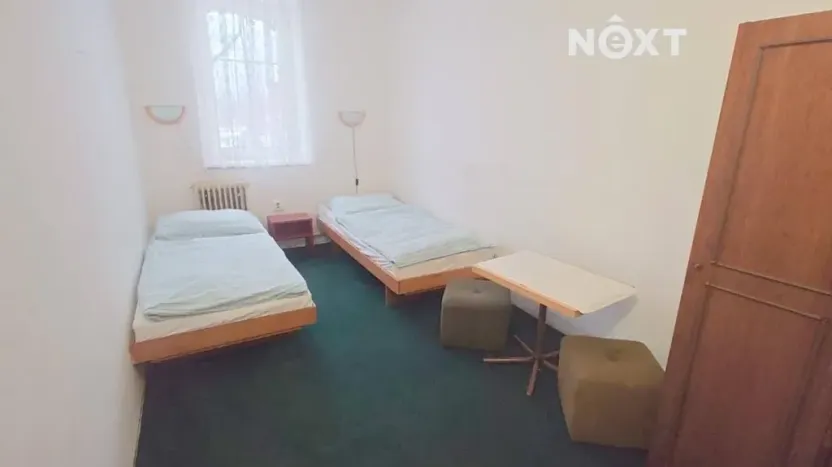 Prodej podílu restaurace, Mimoň, Nádražní, 1100 m2