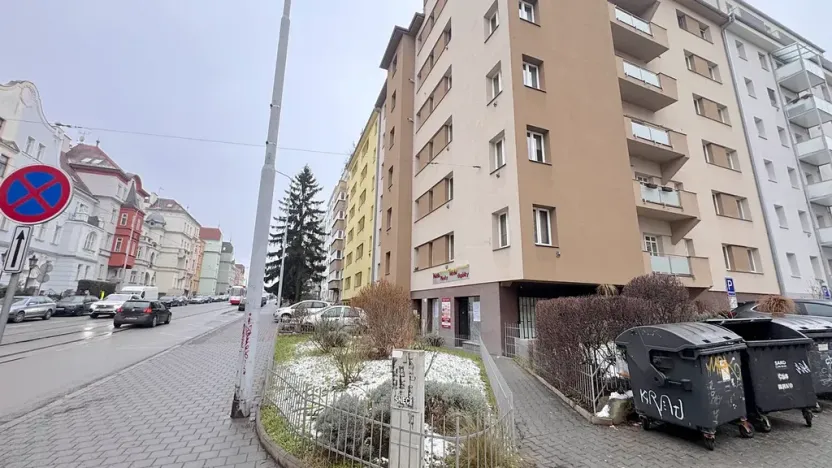 Pronájem obchodního prostoru, Brno, Merhautova, 34 m2