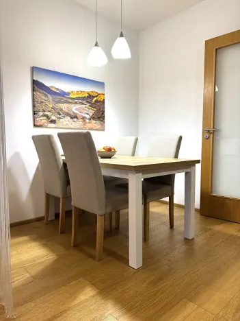 Prodej bytu 2+kk, Praha - Dolní Chabry, K Beranovu, 69 m2