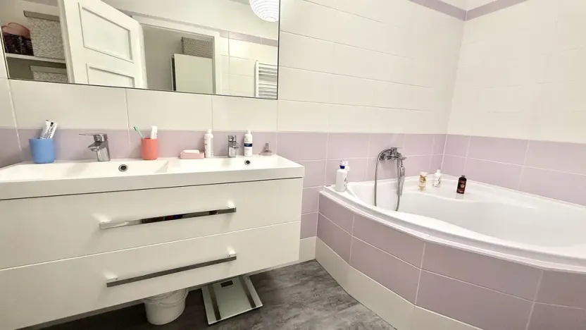 Pronájem bytu 2+kk, Jihlava, Vrchlického, 61 m2