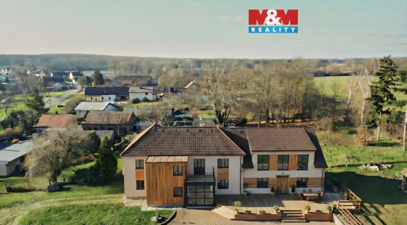 Prodej rodinného domu, Nechanice - Staré Nechanice, 287 m2