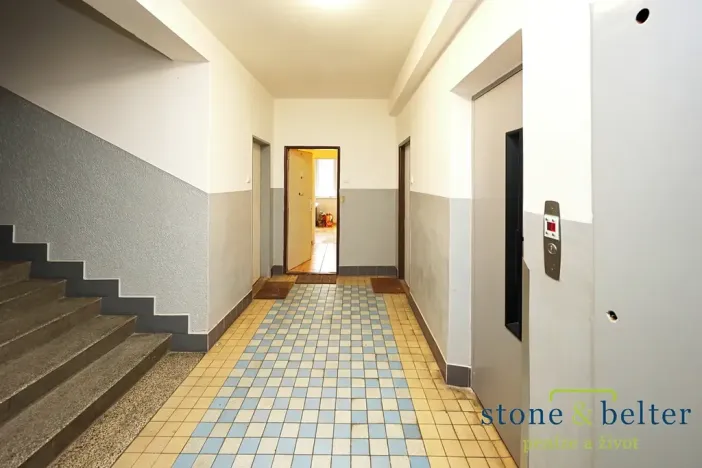 Prodej bytu 1+kk, Praha - Libeň, Sokolovská, 20 m2